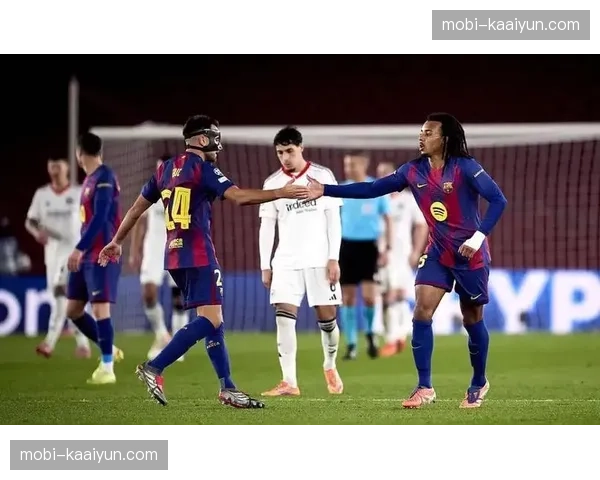 弗里克轮换策略受关注，巴萨领先优势允许适度阵容试验